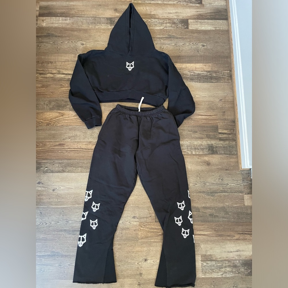 Naked Wolfe Logo 2pc Cropped Hoodie Jogger Pants Set Small